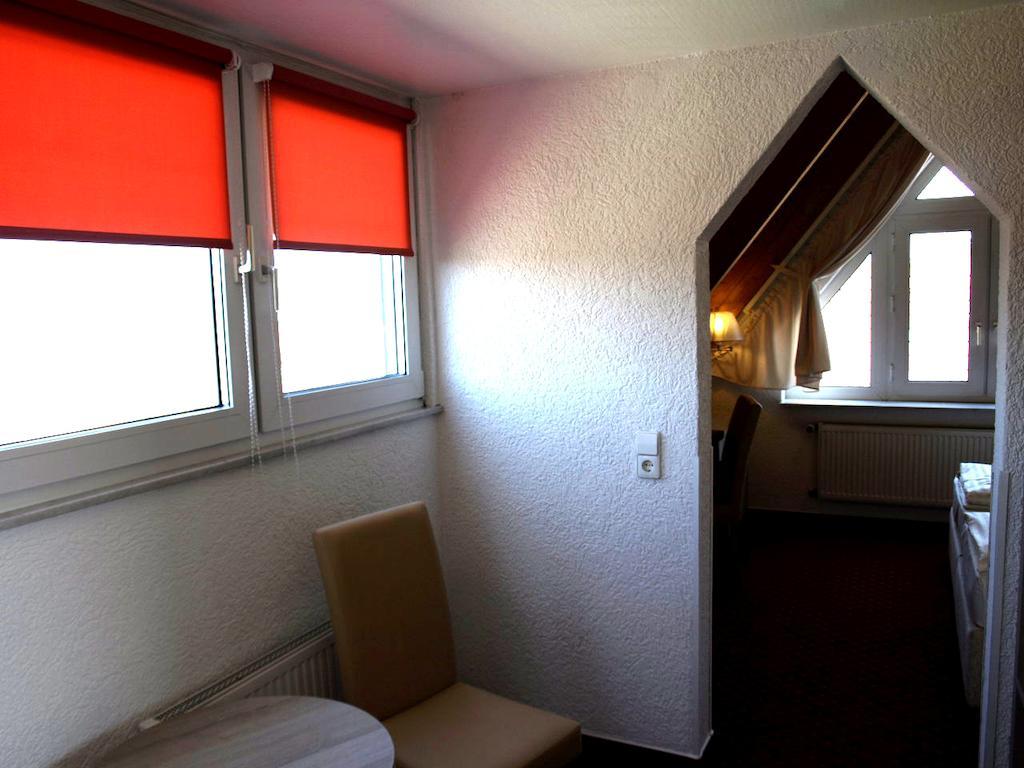 Airport Hotel Filder Post Stuttgart Eksteriør billede